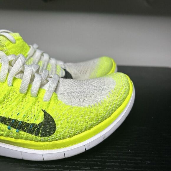 Nike Free 4.0 Flyknit Women's Size 7 Running Shoes Volt White - Picture 4 of 15